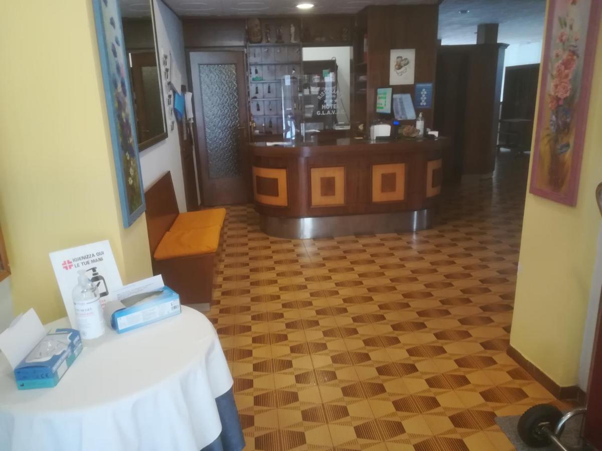 Hotel Glavjc Торно Экстерьер фото